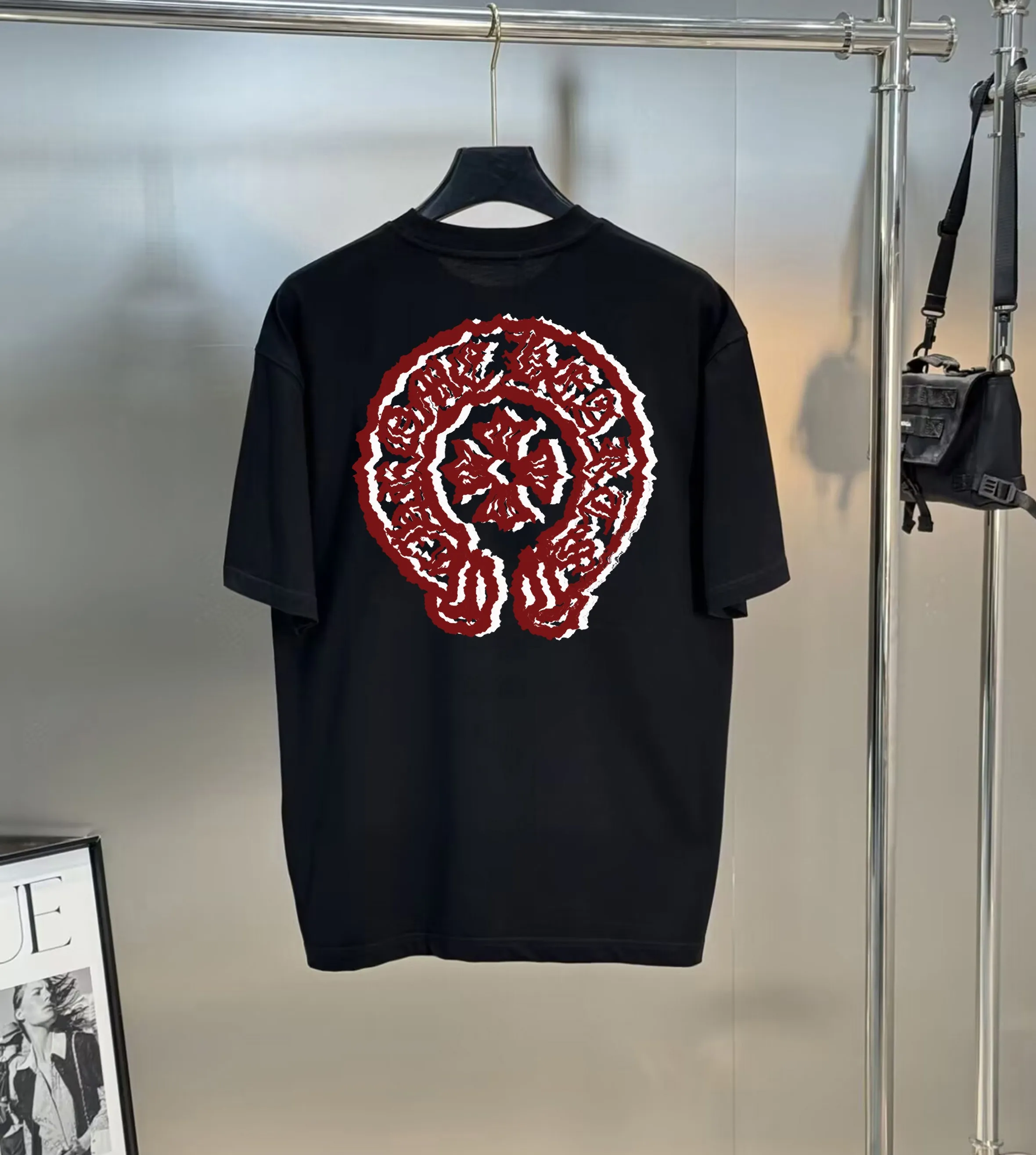 🅿️190 Crow Heart’s new summer T-shirt! This Sanskrit cross printed round neck short sleeves is simply a must-have for fashionistas. Salona cotton fabric is super comfortable, soft and skin-friendly, and has excellent breathability, making it perfect for summer wear. The Sanskrit cross print design on it is amazing, full of mystery and high-end, and the details are so exquisite that it makes people scream. It is worthy of Kroxin, and it vividly interprets the trend and personality. The loose fit is super friendly to all body shapes, covers the flesh and is comfortable, and looks good no matter how you wear it. Pair it with jeans and you'll look cool on the street. Pair it with sweatpants and you'll instantly look energetic and trendy. When you wear it and go out, you will feel like you are the spokesperson of fashion, and it will definitely turn heads. Color: black, white Size: S-2XL